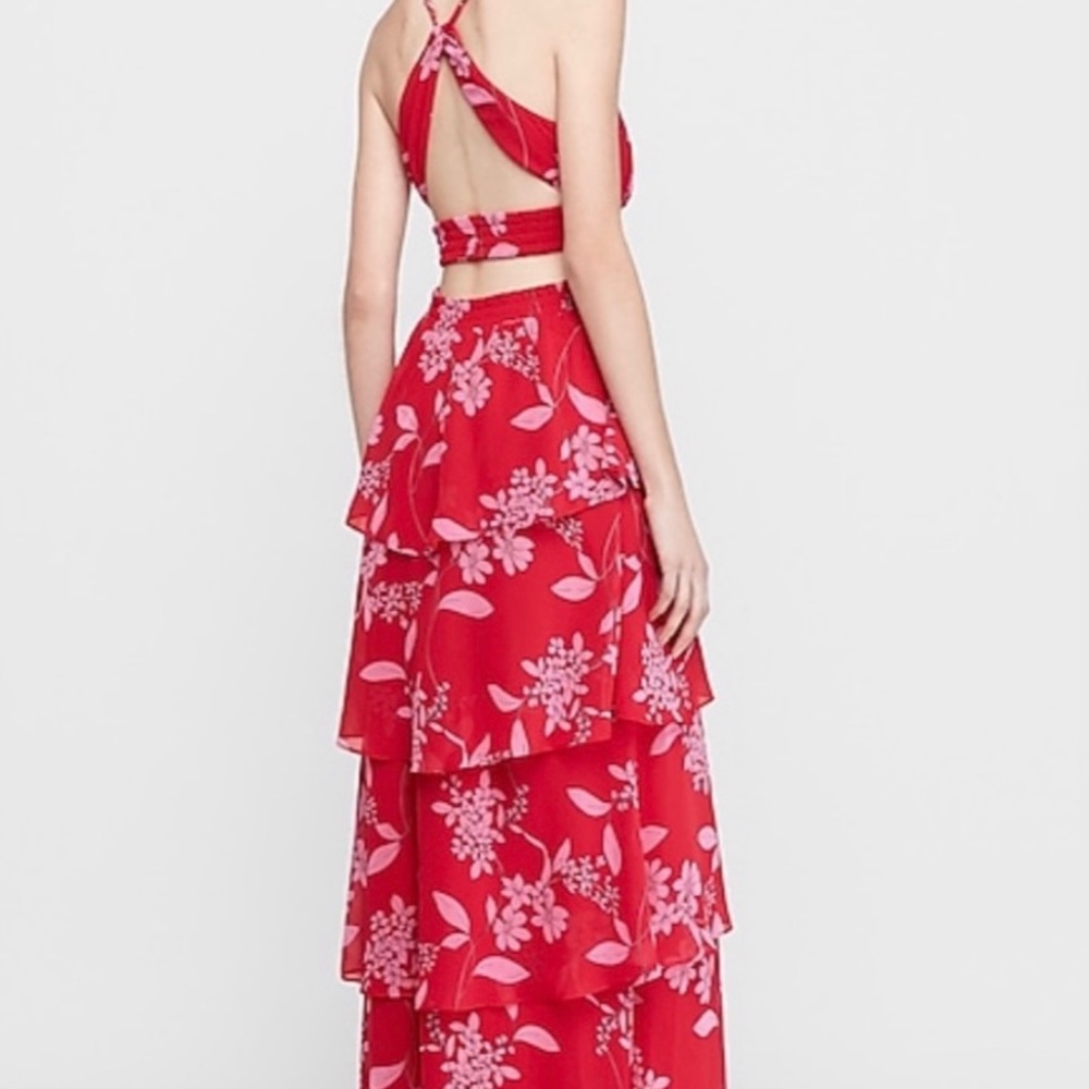 Floral Tiered Twist Back Maxi Dress NWT